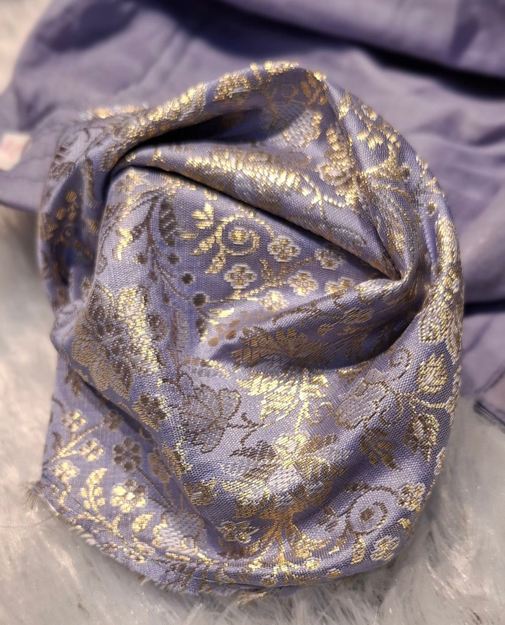 Mauve Benarsi Blouse with Gold and Silver Weave