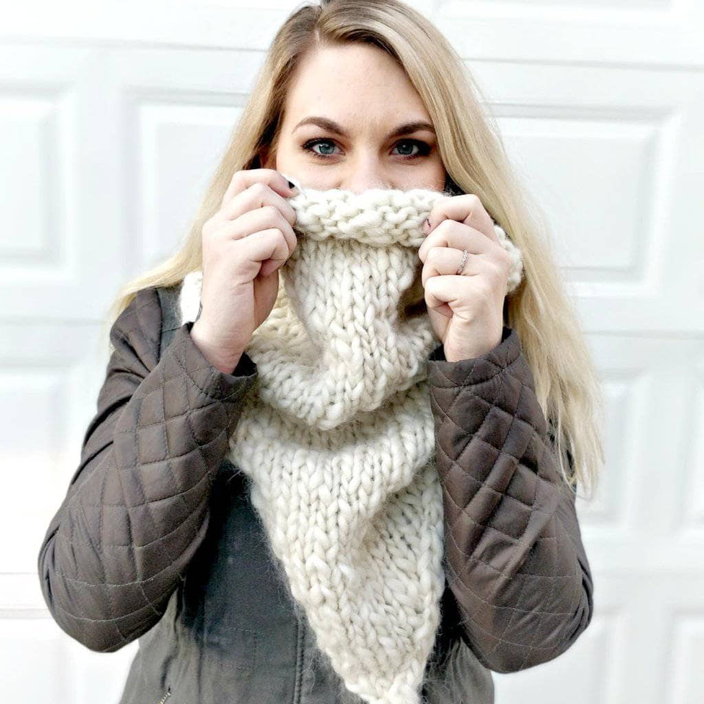Simple Style Cowl Knit Pattern
