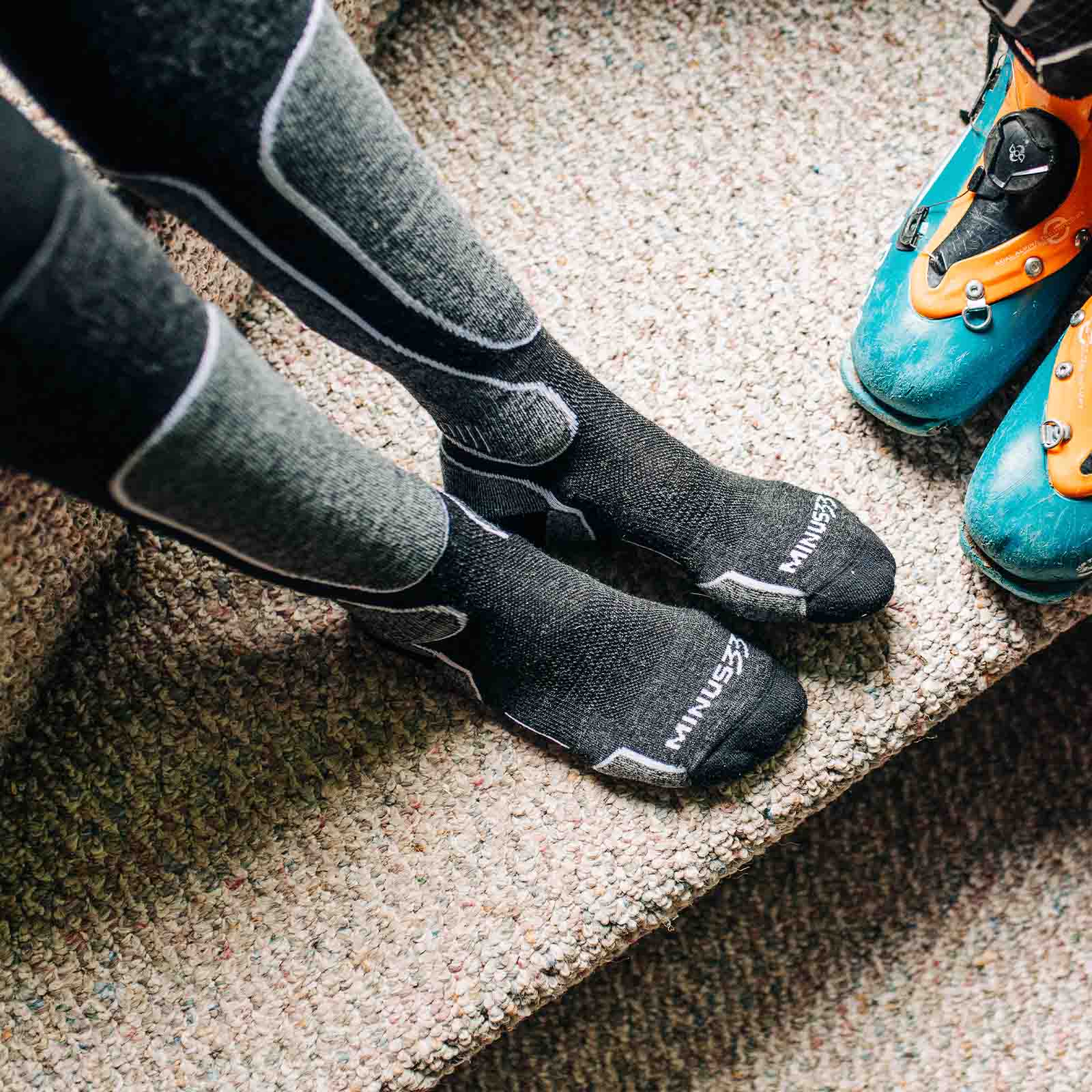 Merino Wool Snowboard Socks - Light Cushion Over The Calf