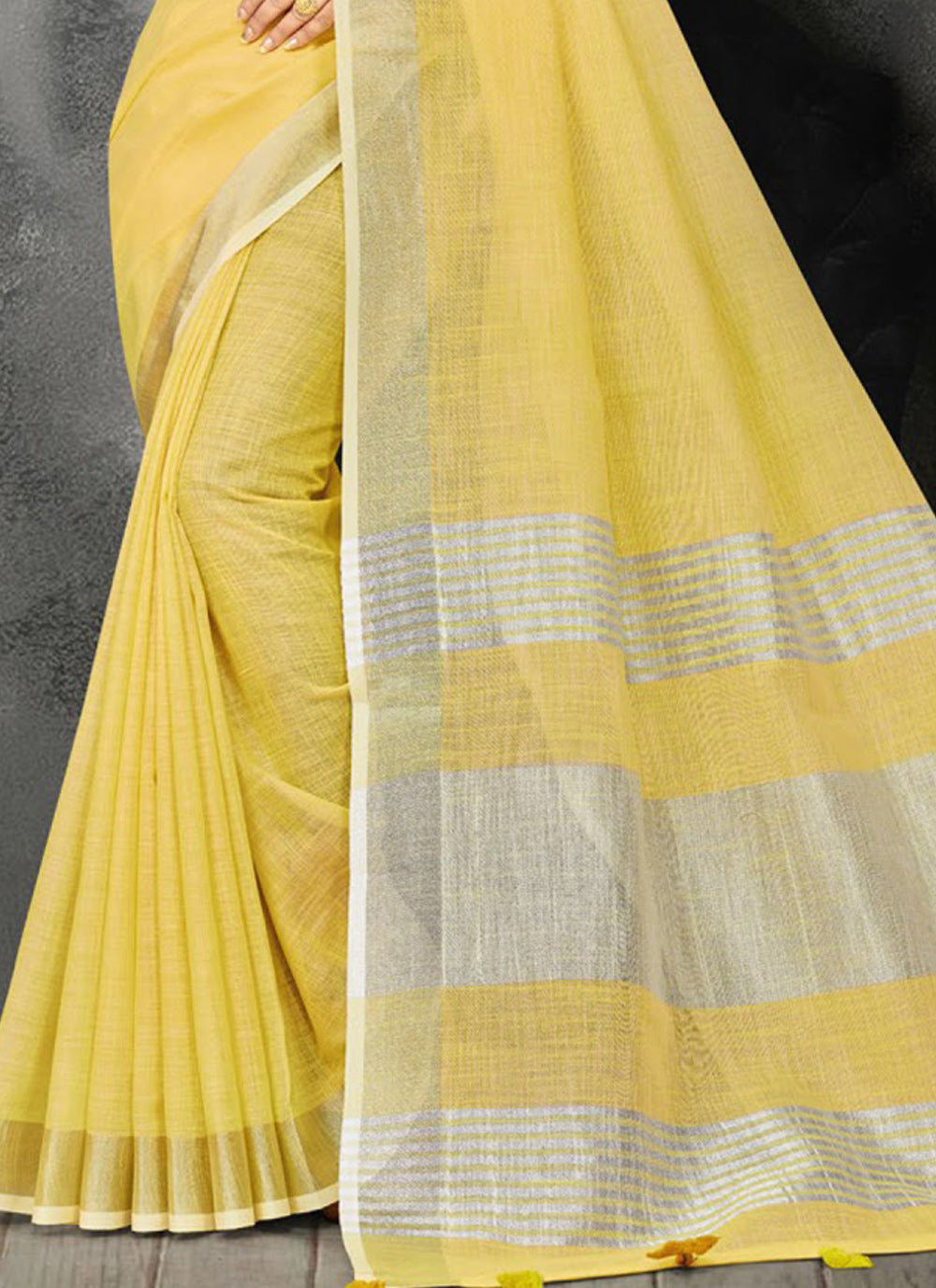 Elegant Yellow Woven Linen Saree with Zari Border