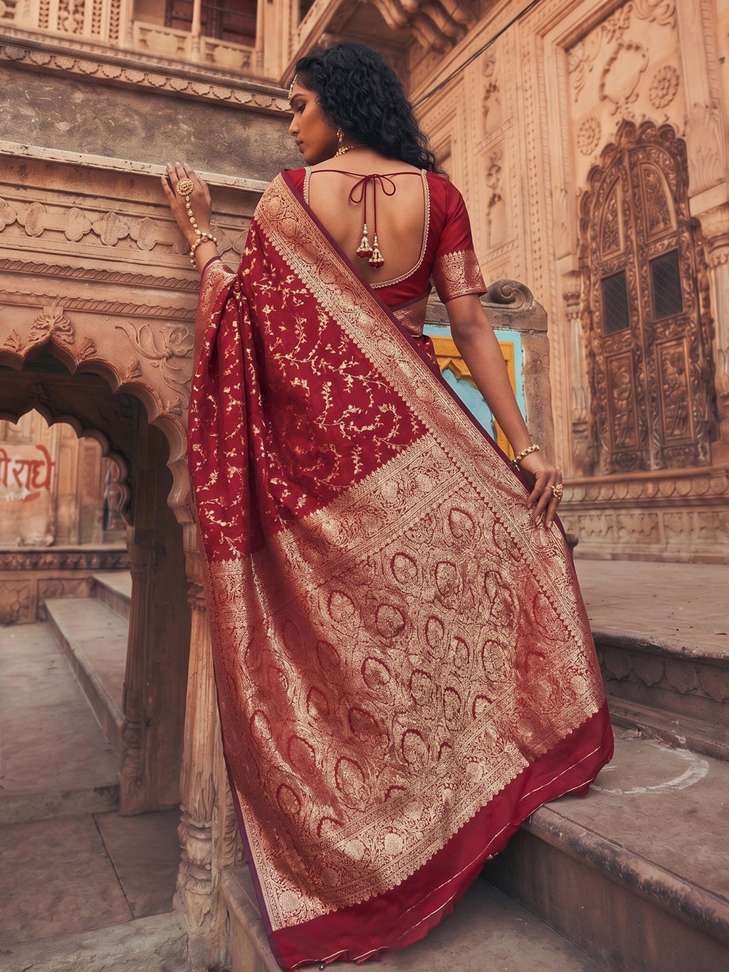 Red Art Silk Fancy Saree with Matching Blouse Piece