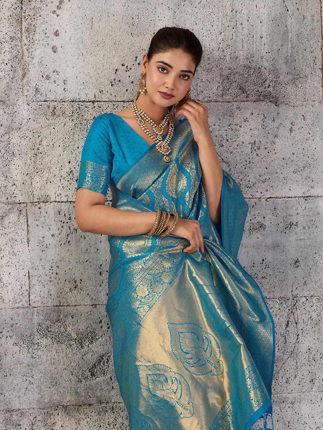 Teal Blue Kanjivaram Silk Blend Fancy Saree with Blouse Piece