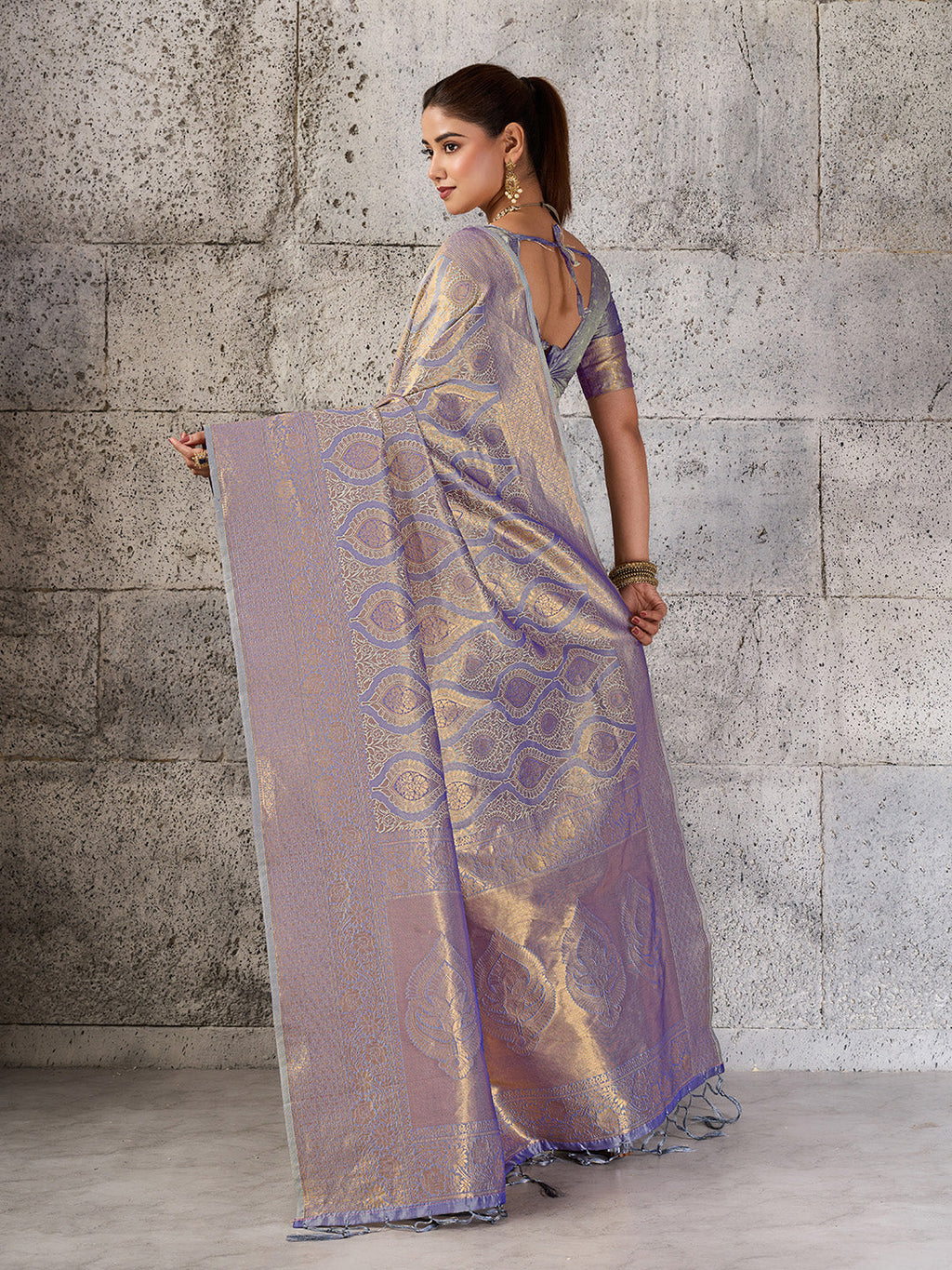 Gray Kanjivaram Silk Blend Fancy Saree with Elegant Drape
