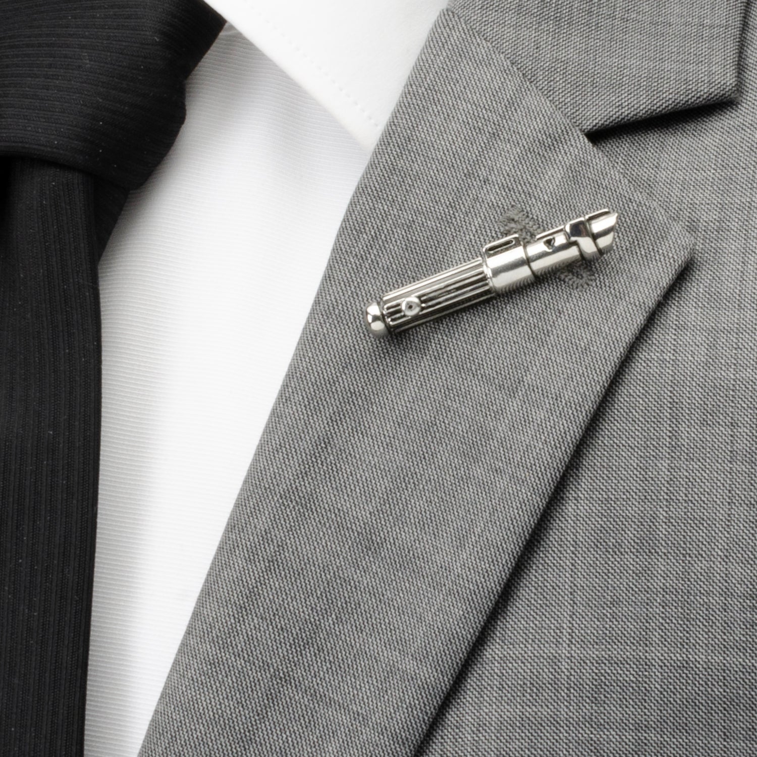 Star Wars Darth Vader Lightsaber Silver Tone Lapel Pin - Image 2