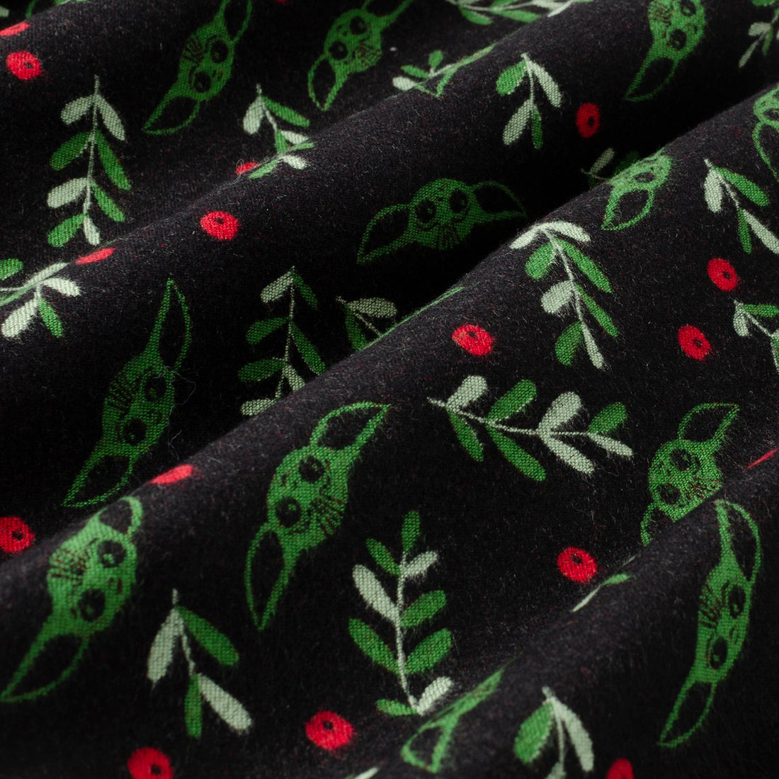 Star Wars Grogu Holiday Merino Wool Scarf in Black and Green - Image 4