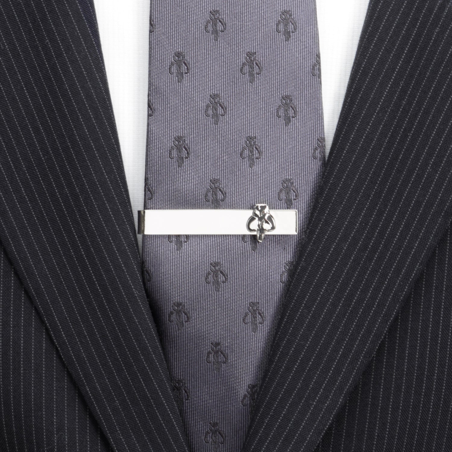 Star Wars Mandalorian Mythosaur Skull Silver Tone Tie Bar - Image 2