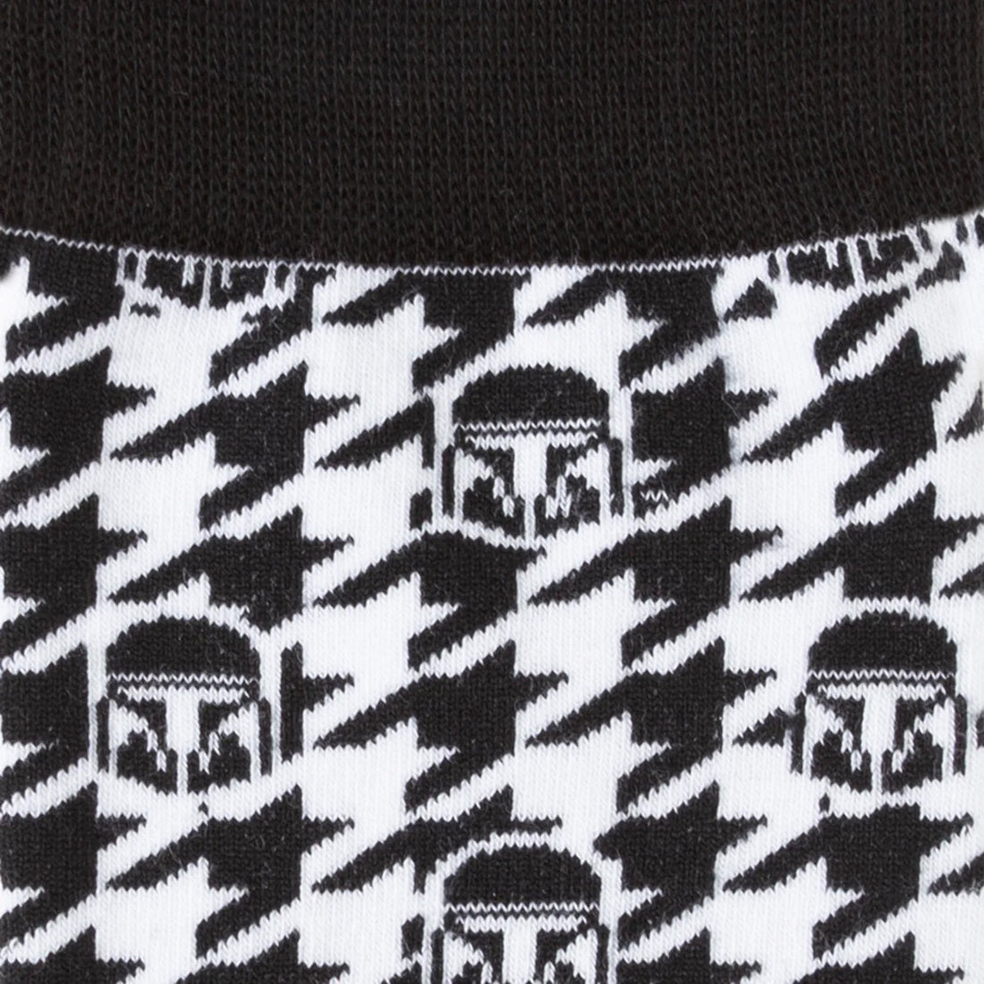 Star Wars Mandalorian Houndstooth Socks and Lapel Pin Gift Set - Image 3