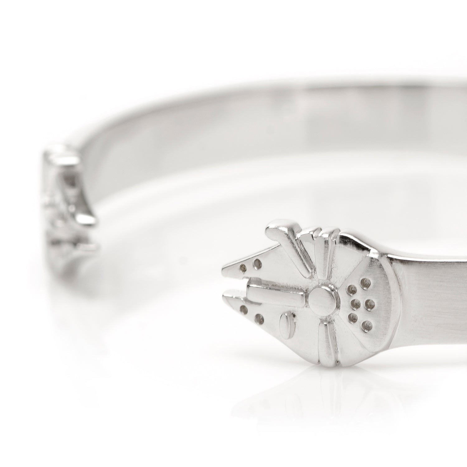 Star Wars Millennium Falcon Stainless Steel Cuff Bracelet - Image 3