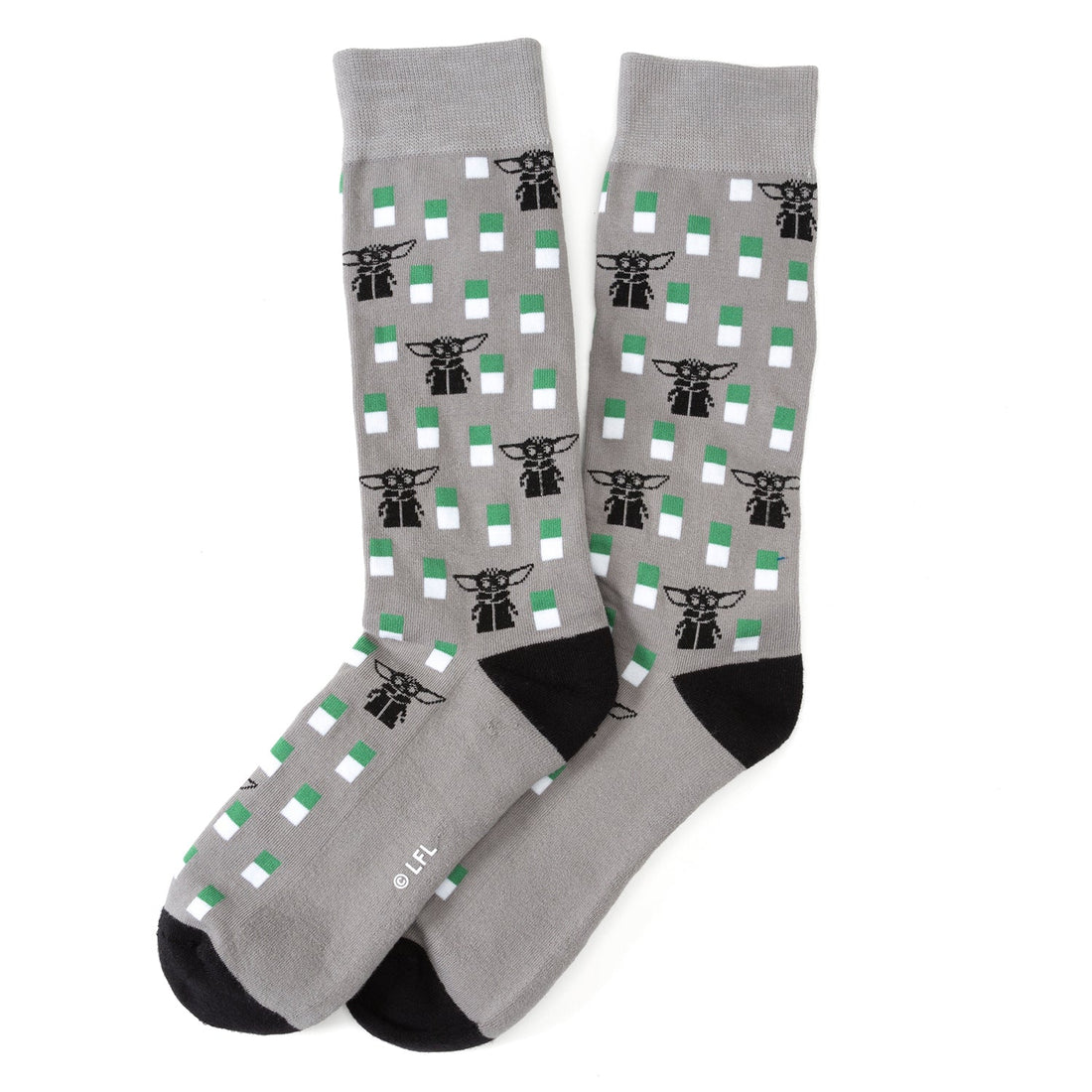 Star Wars Mandalorian 3-Pack Crew Socks and Mythosaur Lapel Pin - Image 4