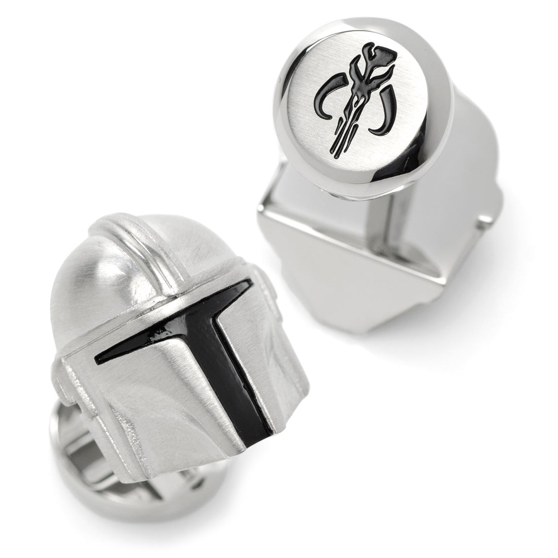Star Wars Mandalorian 3D Helmet Cufflinks in Silver and Black - Image 2