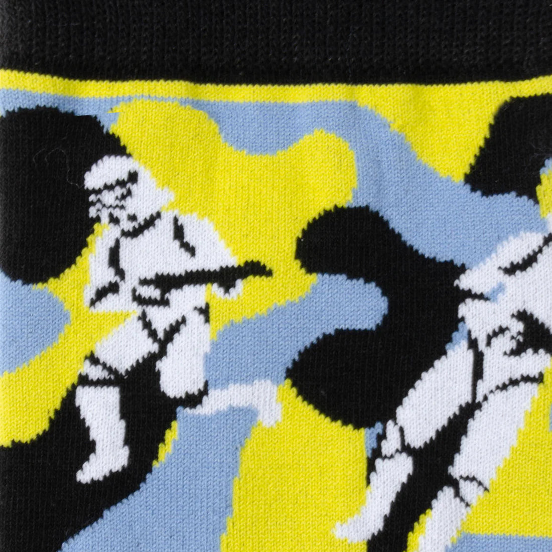 Star Wars Stormtrooper Yellow Camo Crew Socks and Lapel Pin Set - Image 3