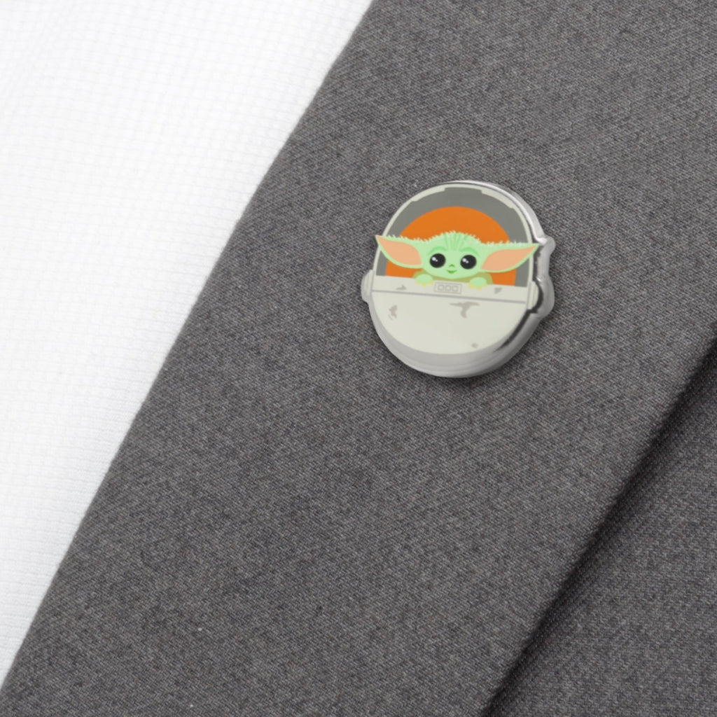 Star Wars Grogu in Hover Pod Lapel Pin for Fans - Image 4