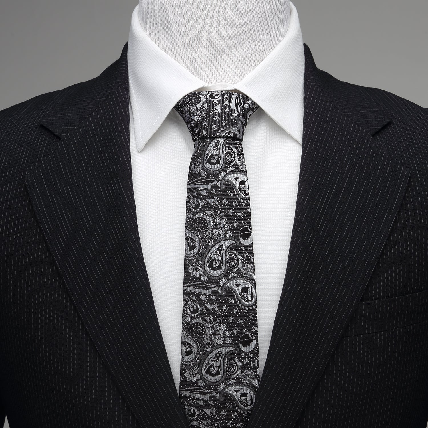 Star Wars Darth Vader Paisley Necktie in Black and White Silk - Image 2