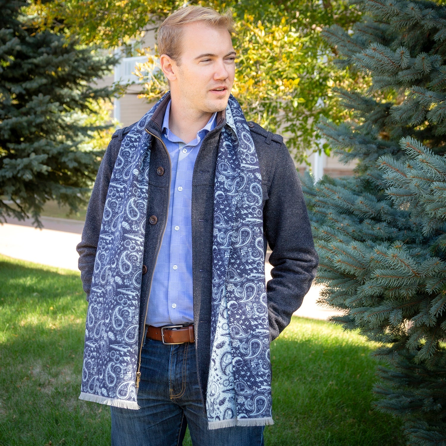 Star Wars Darth Vader Paisley Scarf in Blue and Gray Merino Wool - Image 7