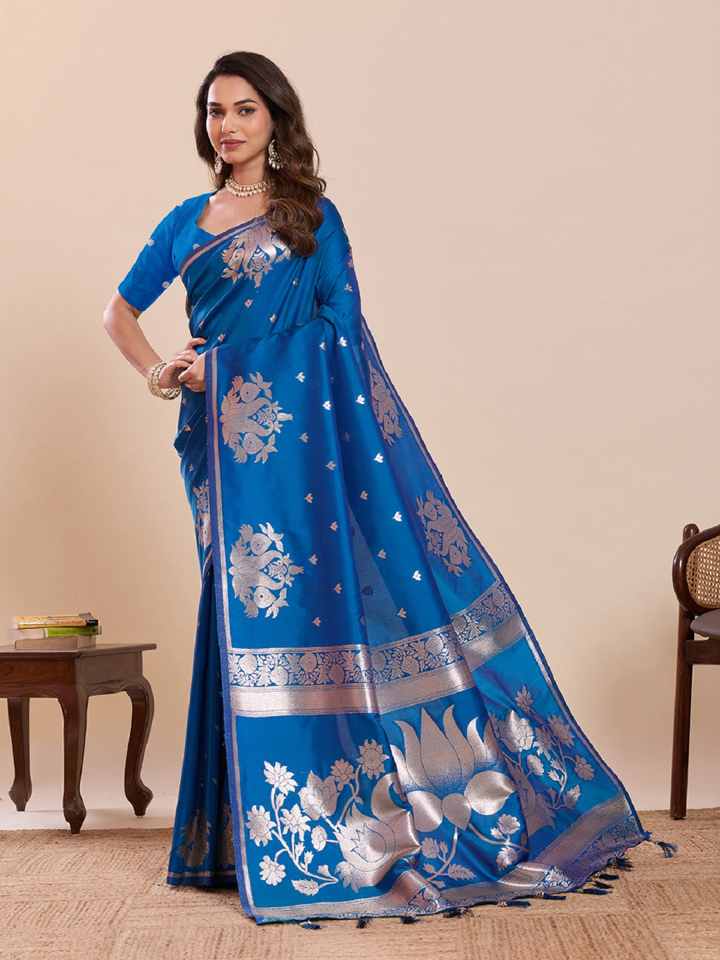Blue Paithani Silk Wedding Saree With Intricate Jari Weaving