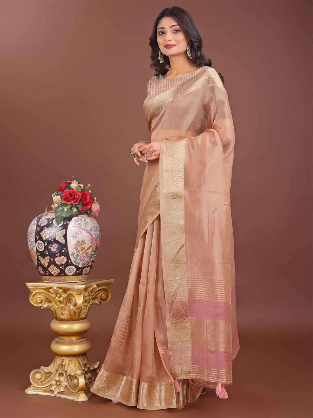 Elegant Peach Linen Saree with Golden Zari Border and Rich Pallu