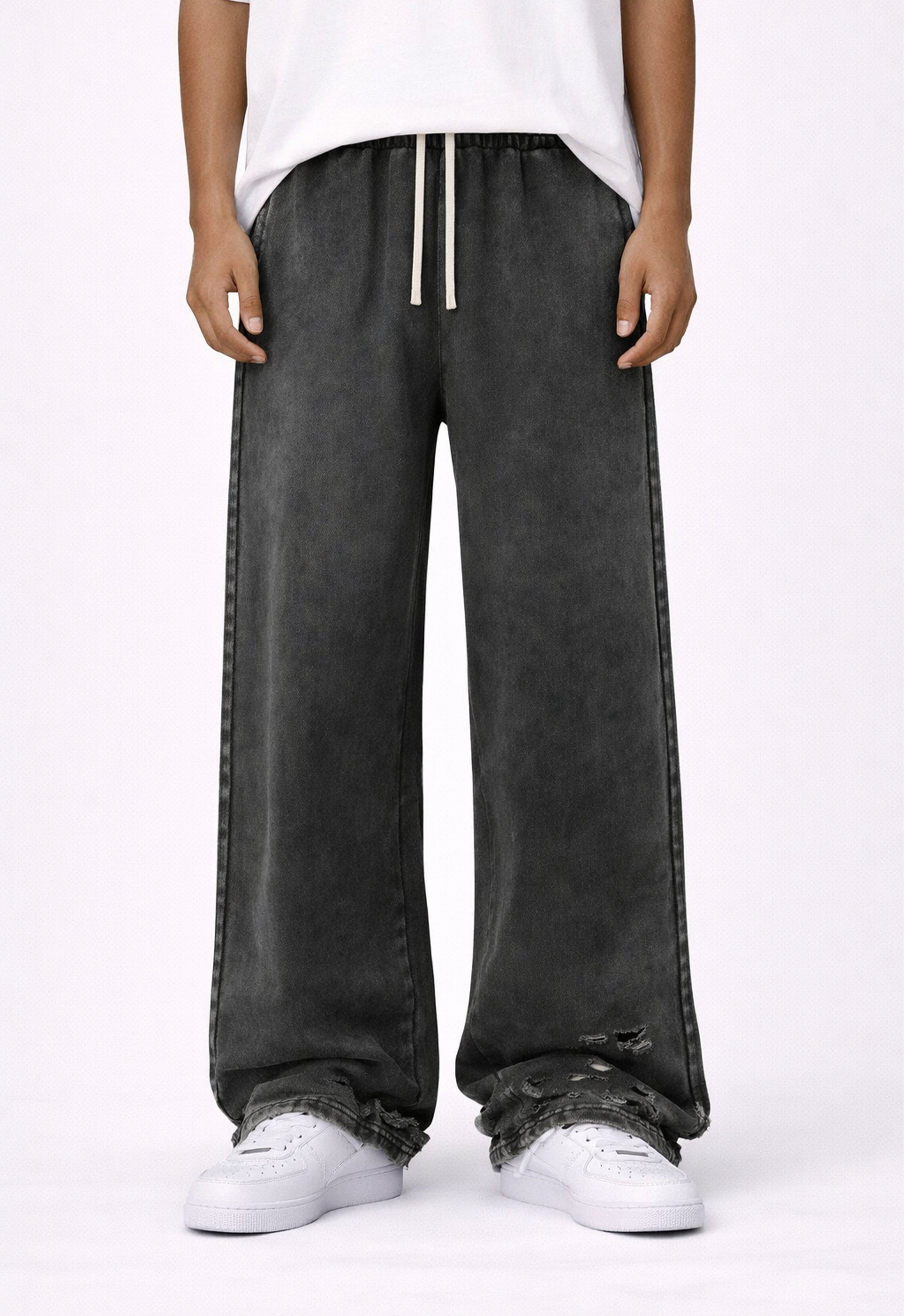 CHARCOAL DISTRESSED SWEATPANTS