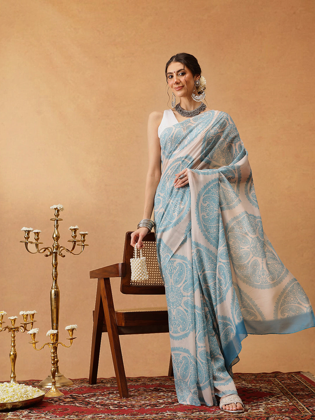 Beige Bollywood Mul Cotton Paisley Digital Printed Saree