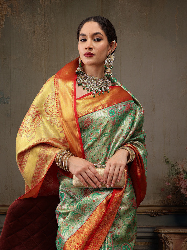 Green Pure Silk Floral Woven Zari Design Saree with Blouse