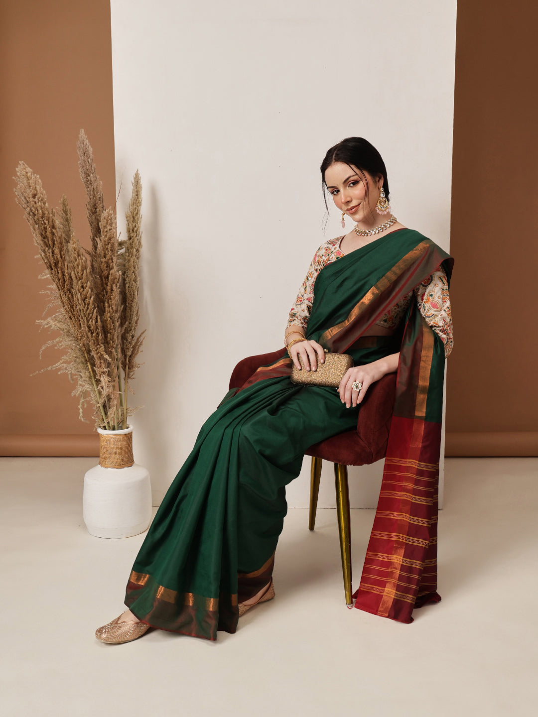 Green Banarasi Art Silk Solid Saree with Traditional Weave