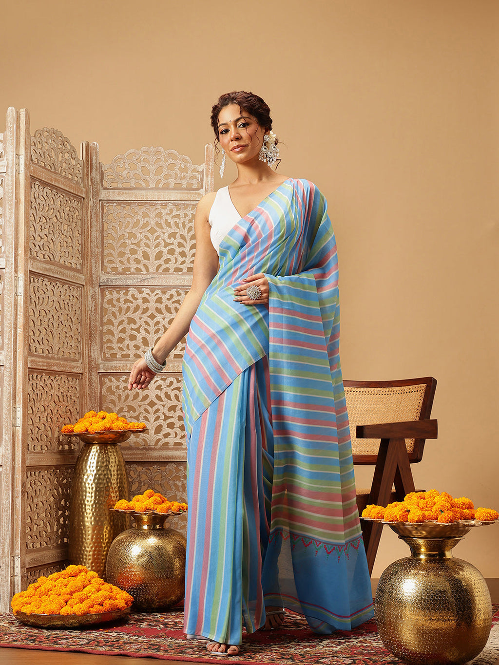Blue Mul cotton saree featuring traditional Lahariya digital print