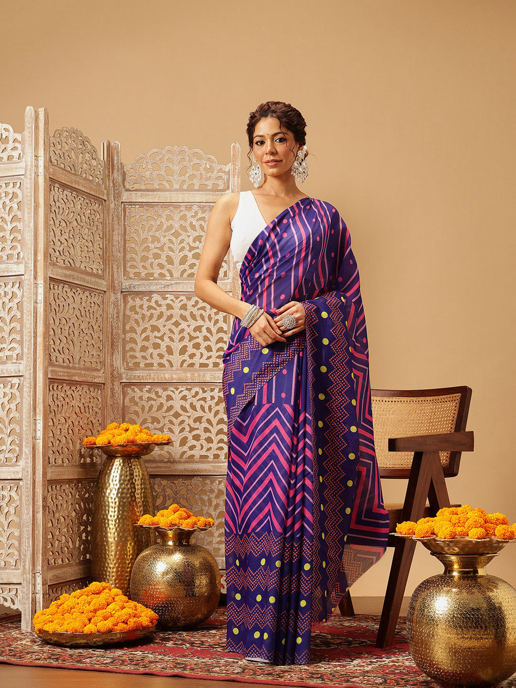 Navy Blue Bollywood Mul Cotton Saree with Abstract Print