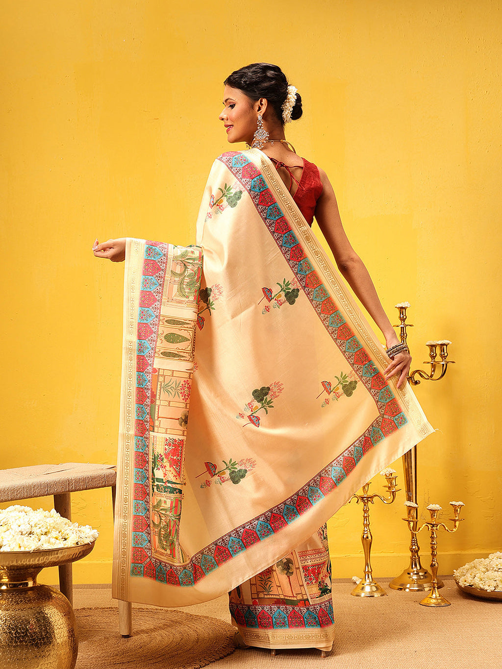 Beige Banarasi Art Silk Saree with Abstract Digital Prints