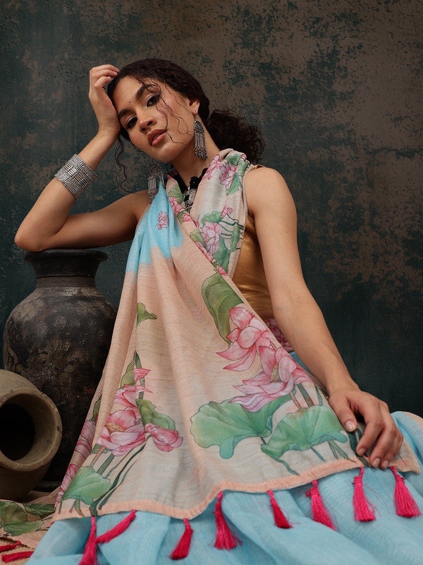 Blue digital print animal print saree in cotton blend fabric with unstitched blouse