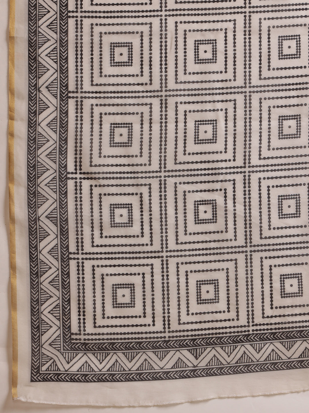 White Chanderi Cotton Blend Saree with Floral Digital Print