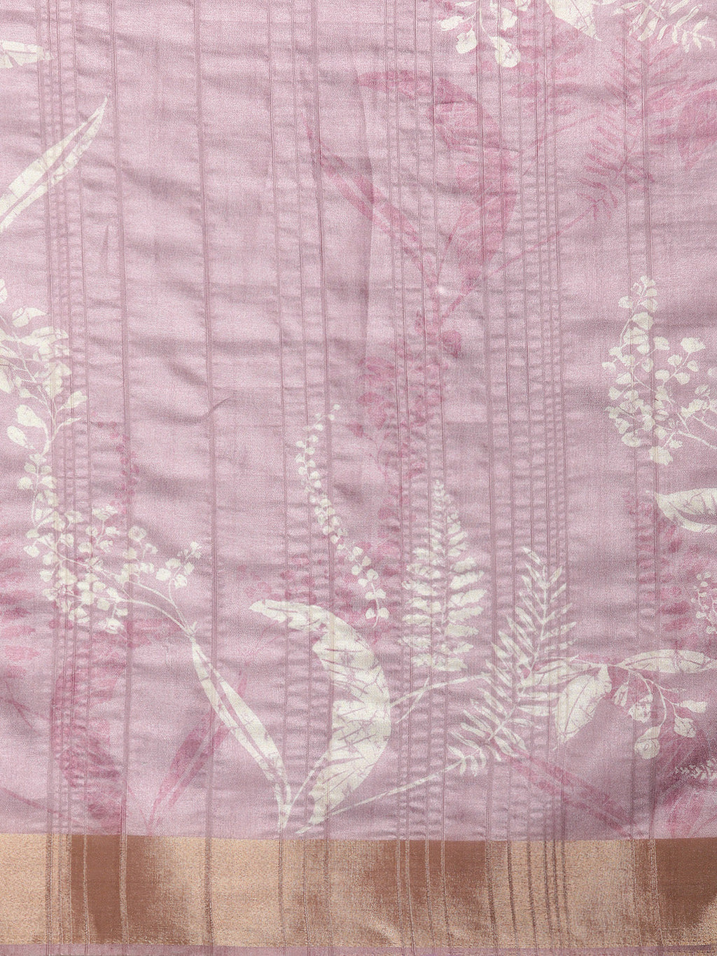 Purple Silk Blend Floral Digital Print Saree with Blouse Piece