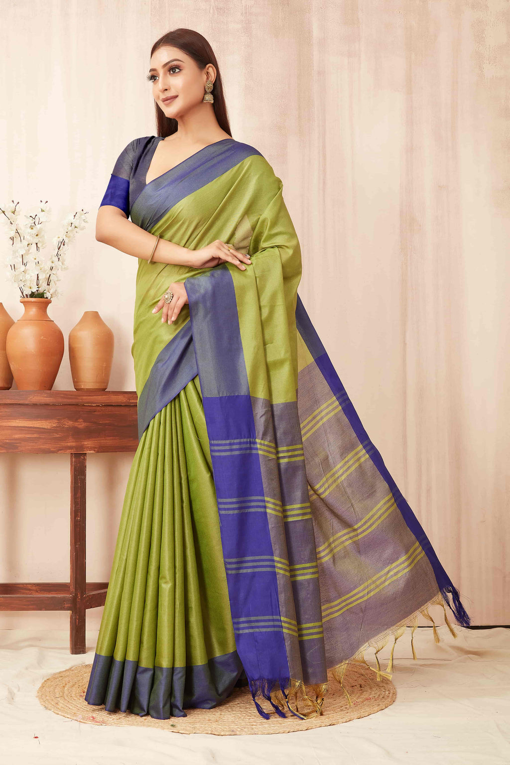 Green Banarasi Soft Silk Solid Saree with Zari Work