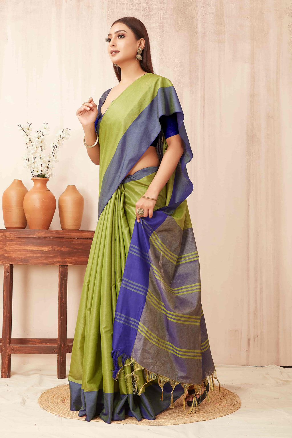 Green Banarasi Soft Silk Solid Saree with Zari Work