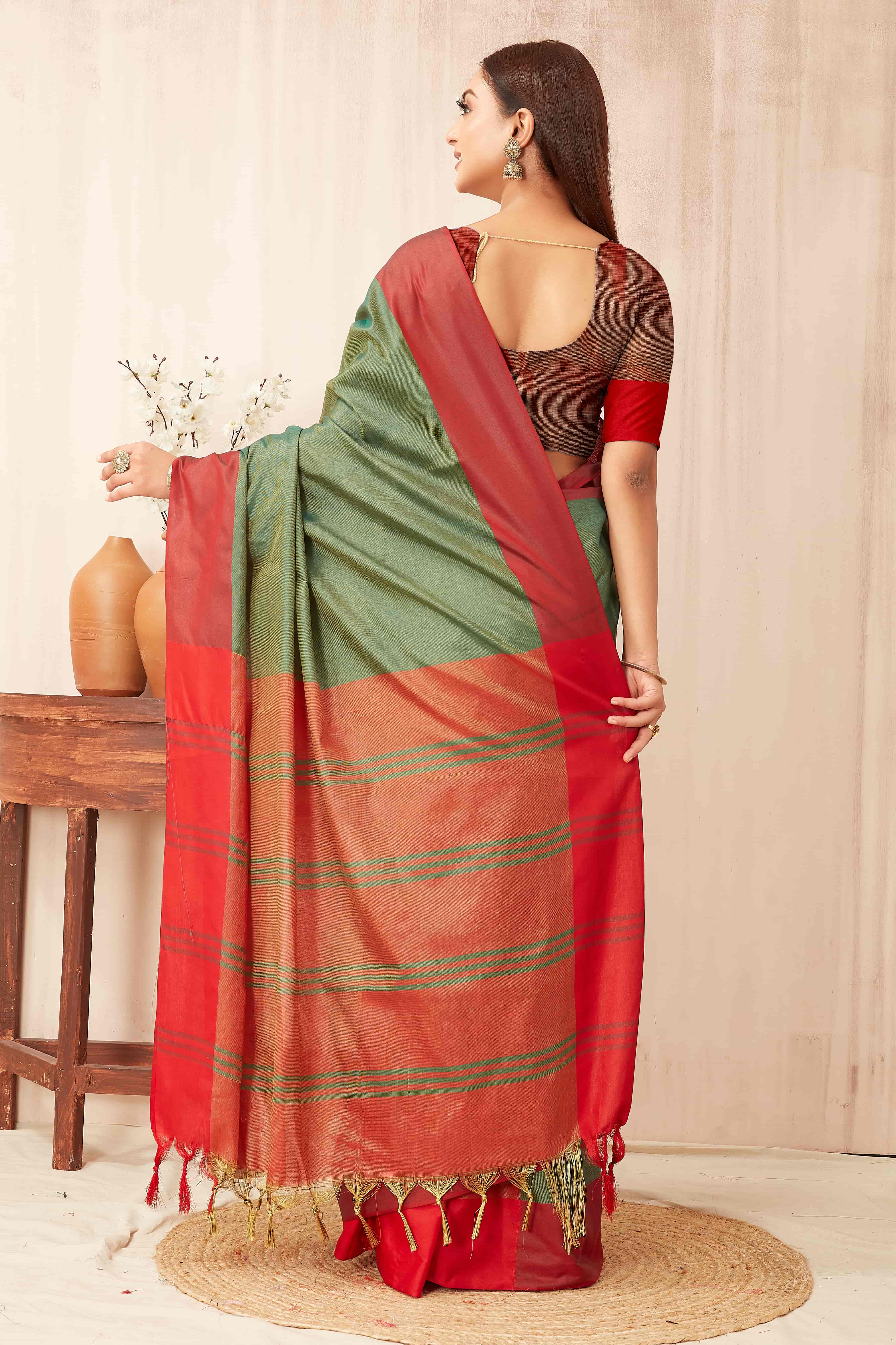Green Banarasi Soft Silk Solid Saree with Elegant Finish