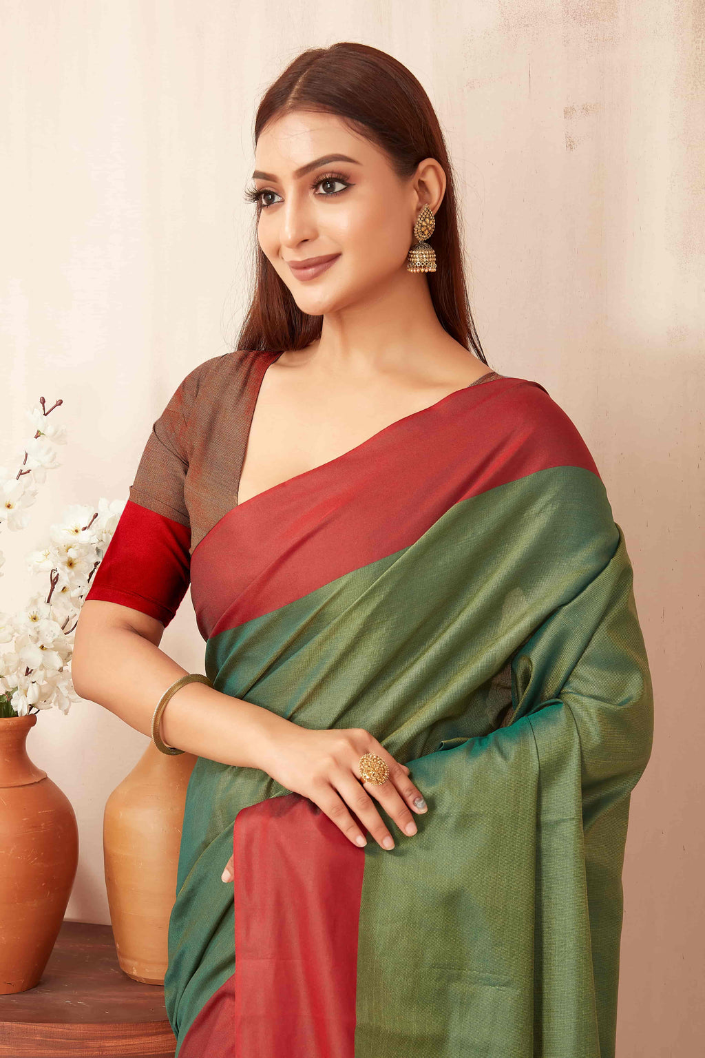 Green Banarasi Soft Silk Solid Saree with Elegant Finish