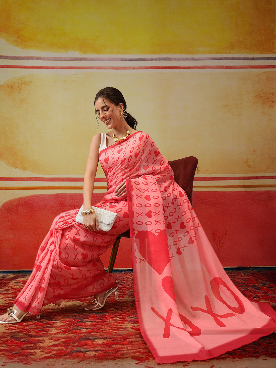 Pink Mul Cotton Bollywood style saree with abstract digital printed patterns