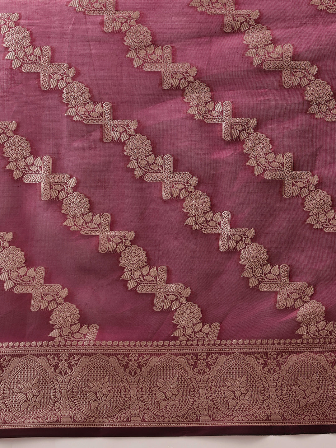 Purple Banarasi Organza Silk Saree with Traditional Lahariya Weave