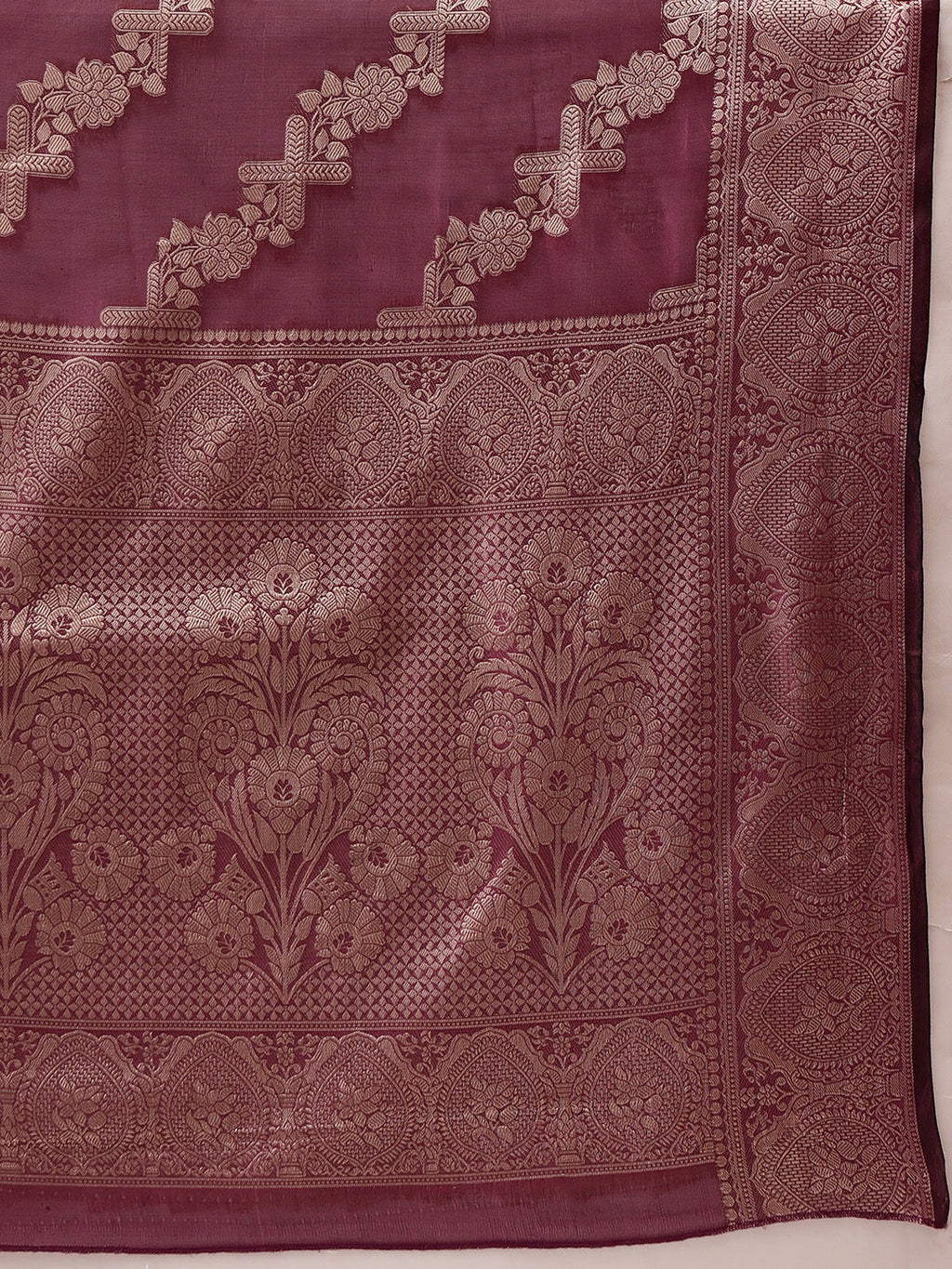 Purple Banarasi Organza Silk Saree with Traditional Lahariya Weave