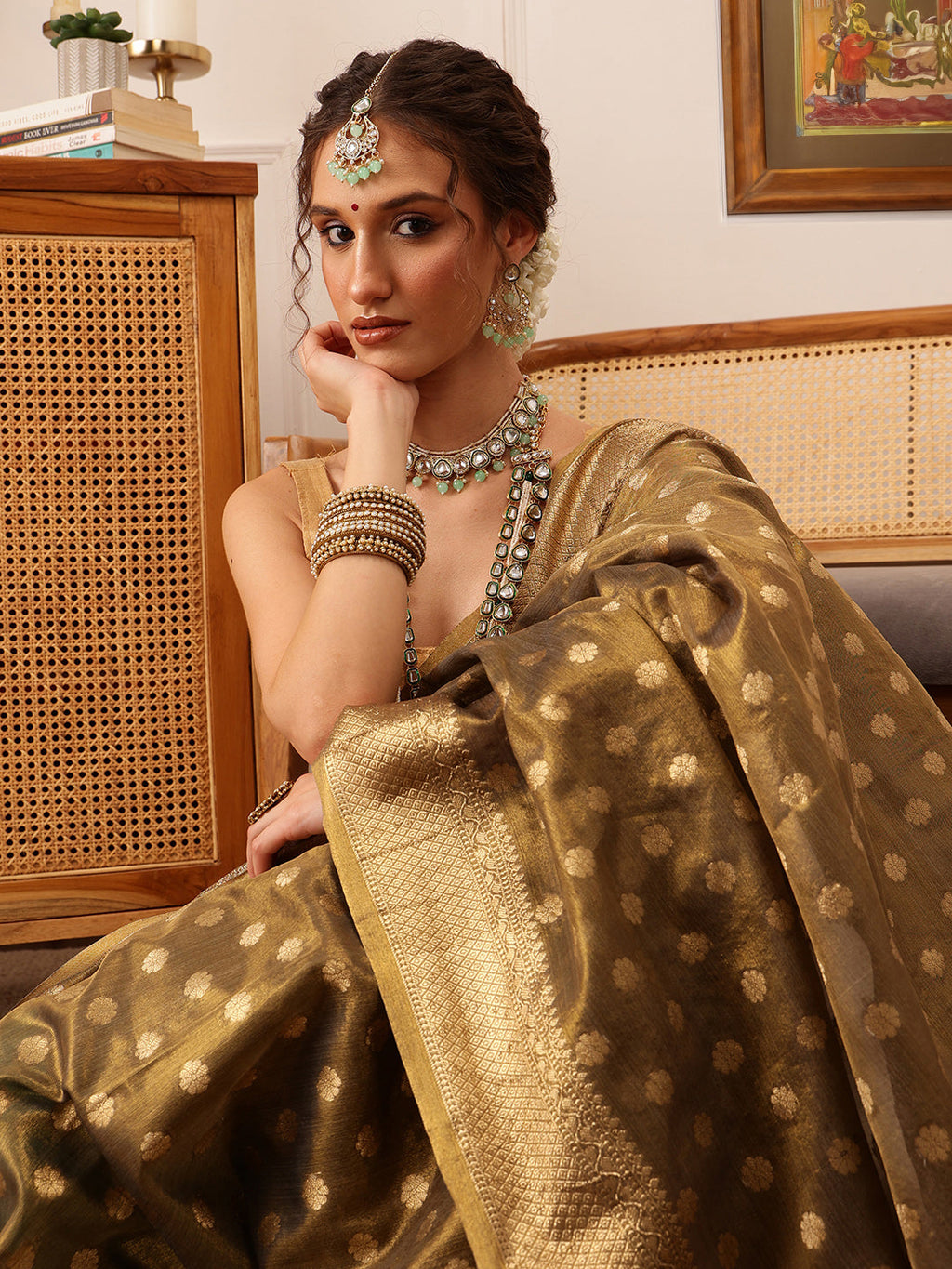 Grey Kanjivaram Tissue Silk Floral Zari Woven Saree