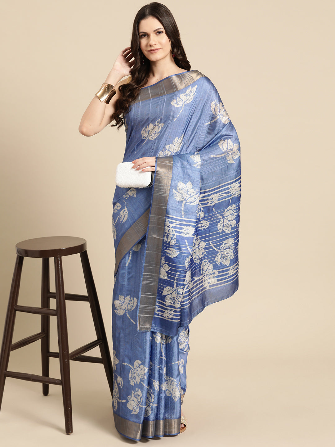 Blue silk blend floral digital print saree with unstitched blouse piece
