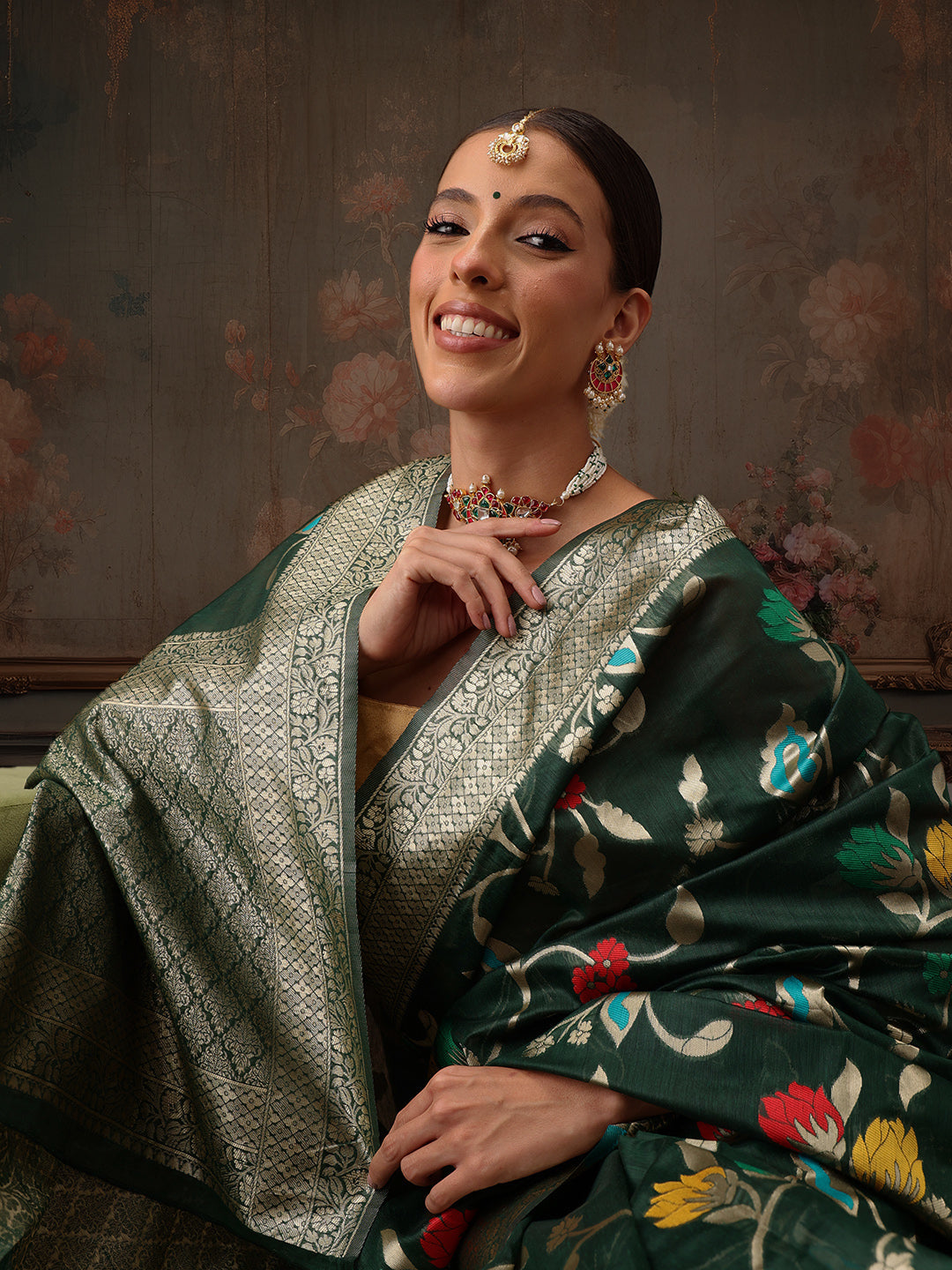 Green Jamdani Cotton Saree with Floral Woven Thread Work