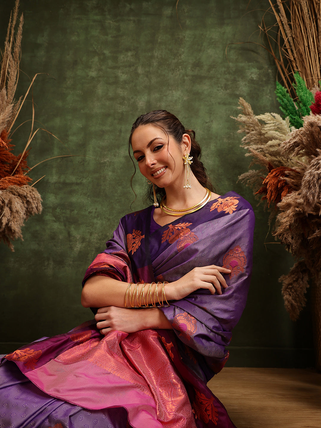 Lavender Banarasi Silk Saree with Elegant Floral Woven Design