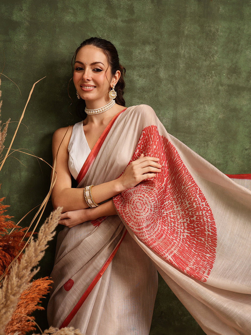 Cream Solid Cotton Tissue Bollywood Digital Printed Saree