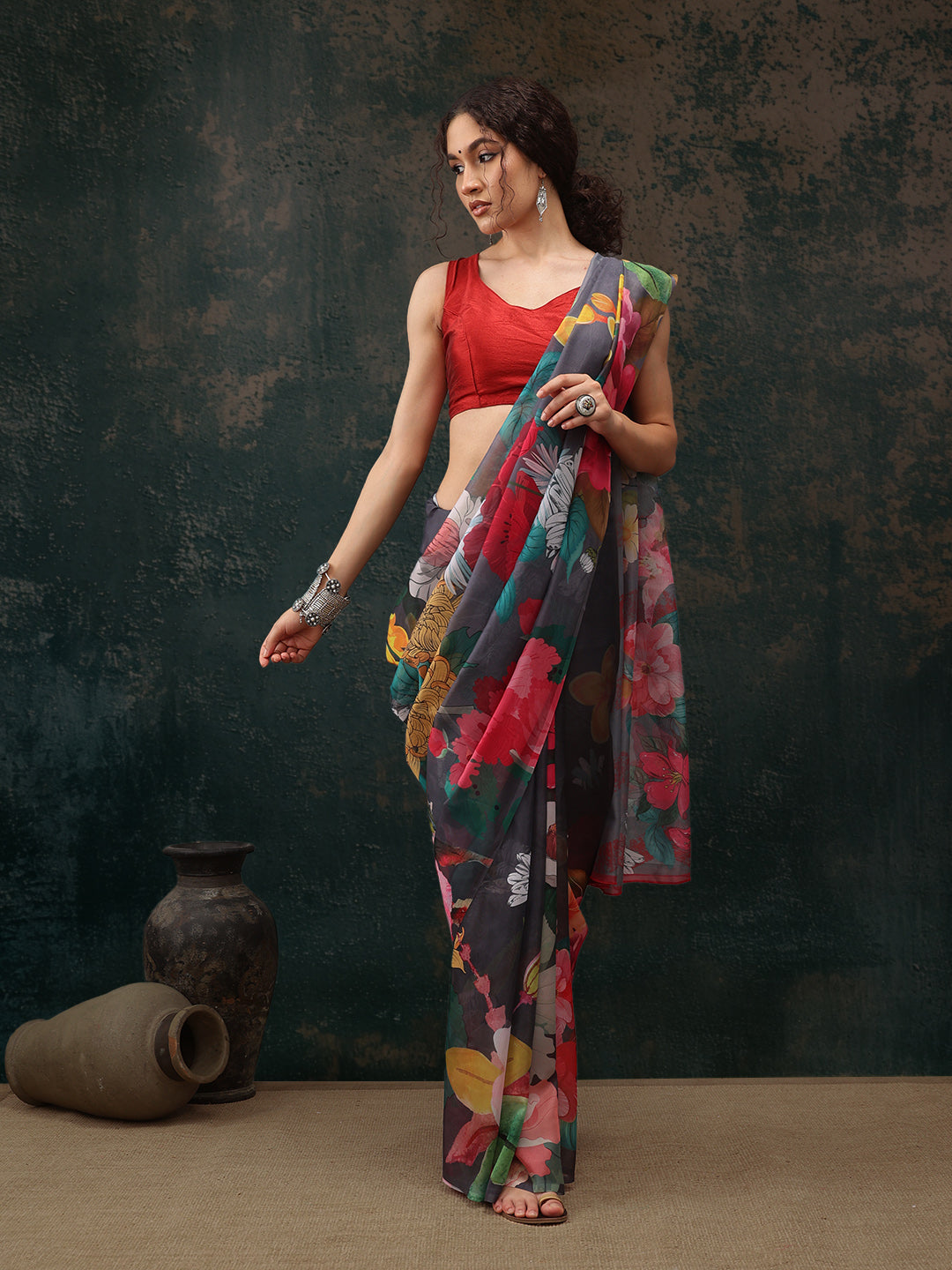 Gray Polyester Digital Print Floral Saree with Unstitched Blouse