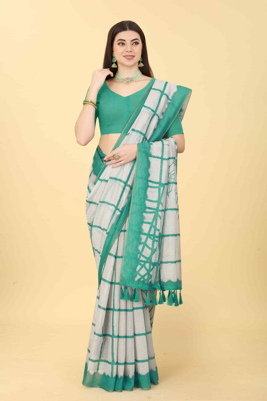 Green Cotton Blend Tie and Dye Saree with Unstitched Blouse