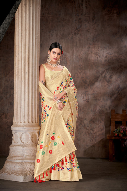 White Cotton Blend Floral Woven Thread Saree with Blouse Piece