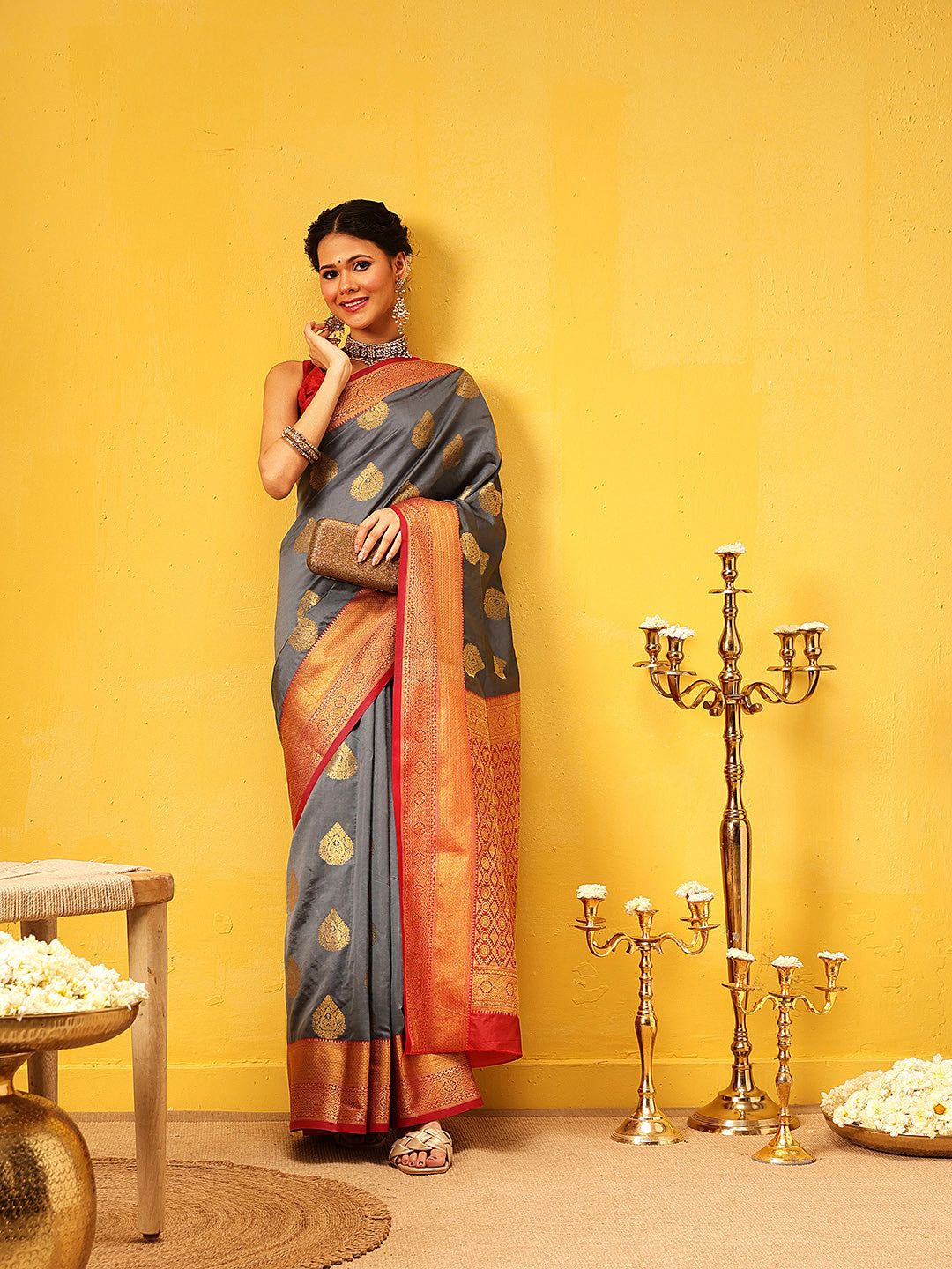 Grey Kanjeevaram Silk Saree with Elegant Woven Design