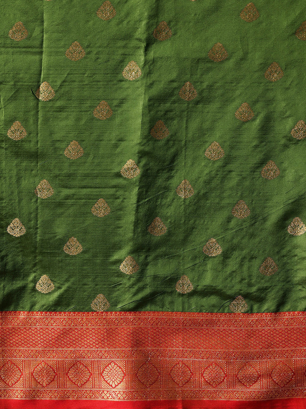 Green Kanjeevaram Silk Saree with Traditional Woven Design