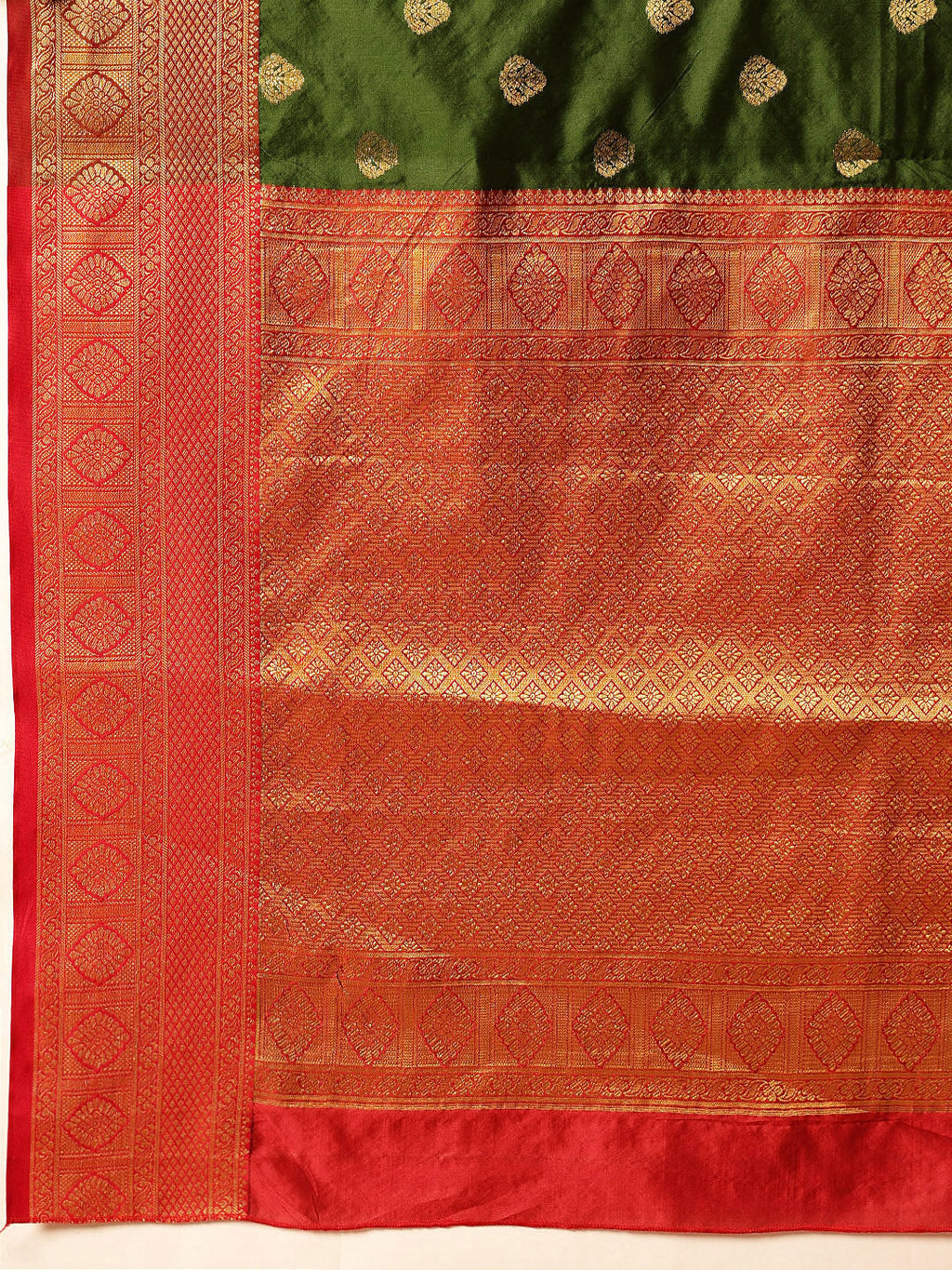 Green Kanjeevaram Silk Saree with Traditional Woven Design