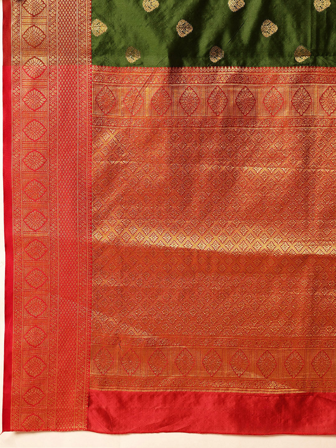 Green Kanjeevaram Silk Saree with Traditional Woven Design