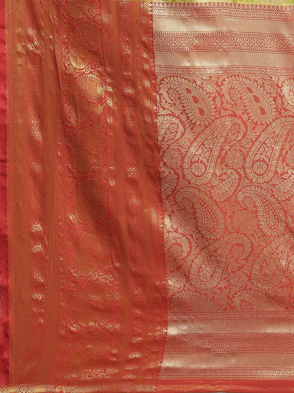 Green Floral Art Silk Saree with Woven Zari Design & Blouse Piece